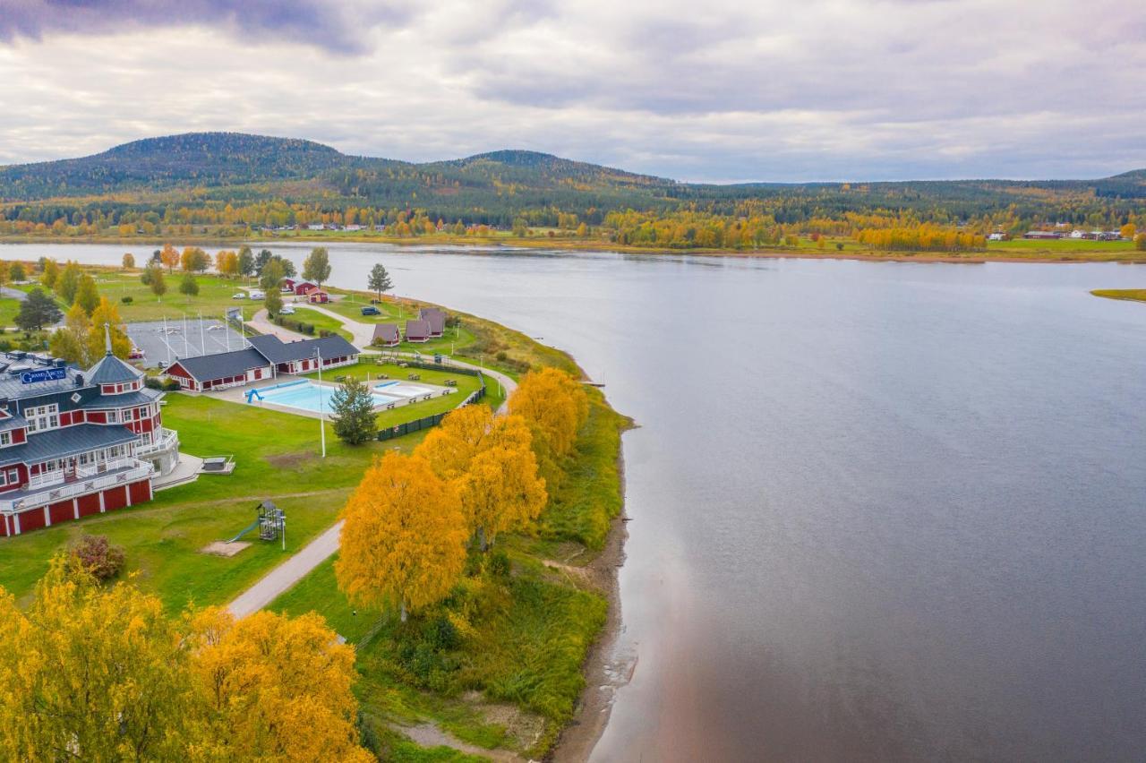 Grand Arctic Resort Överkalix エクステリア 写真