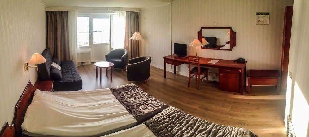 Grand Arctic Resort Överkalix エクステリア 写真