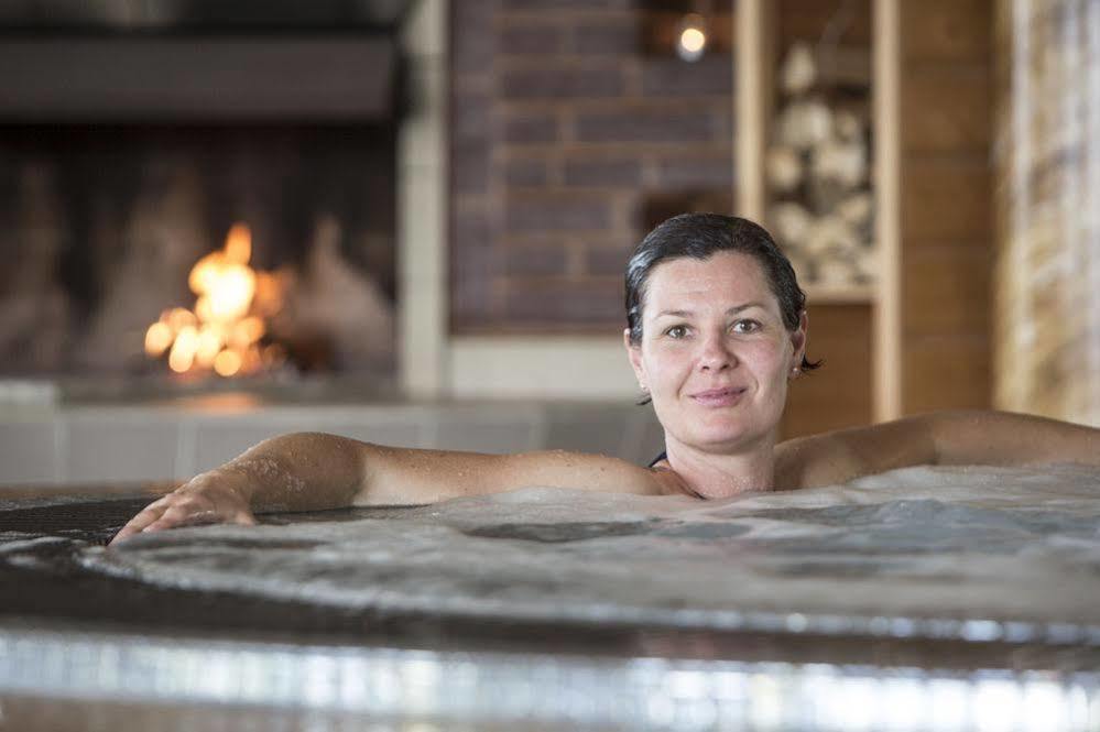 Grand Arctic Resort Överkalix エクステリア 写真